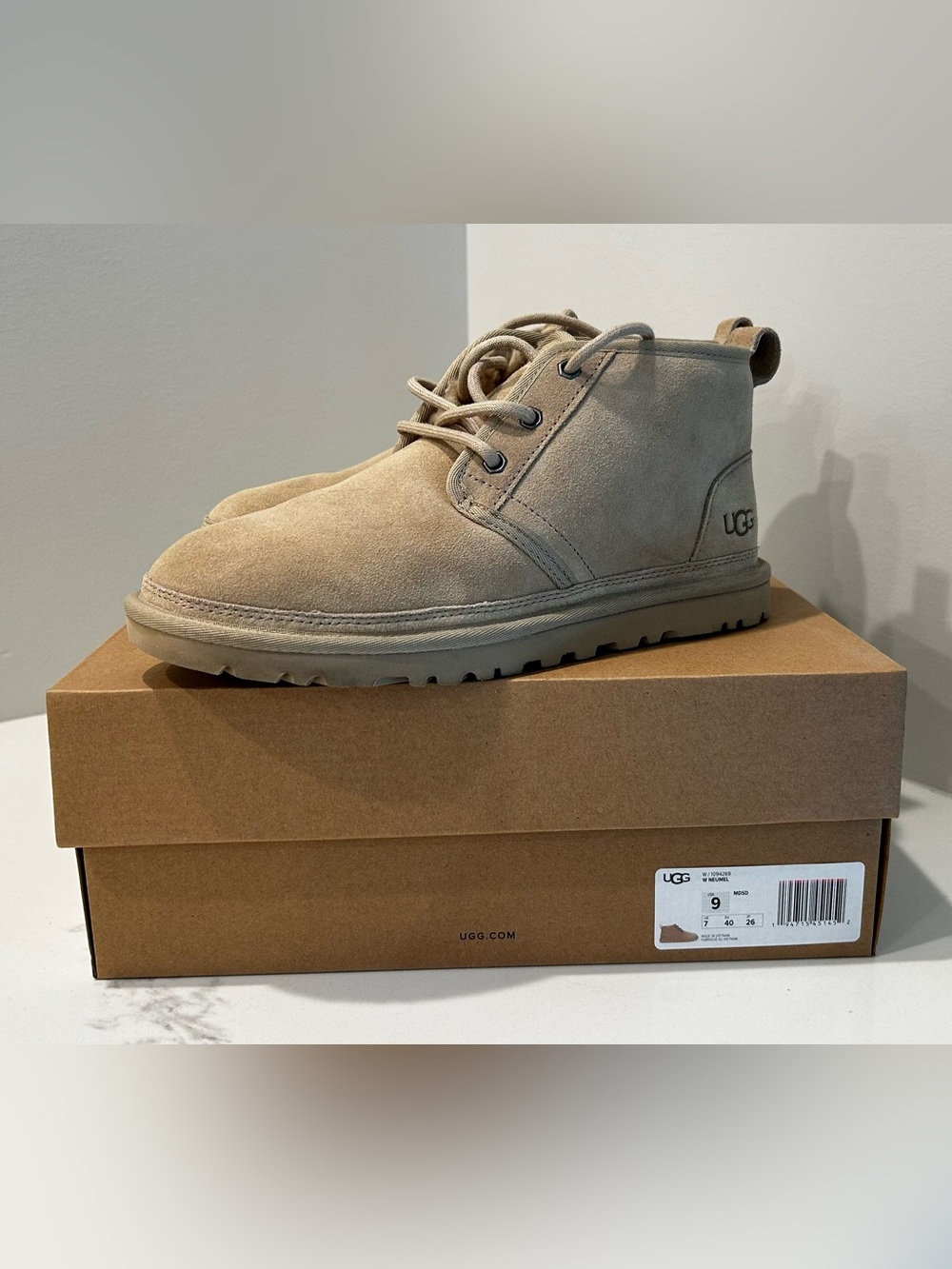UGG Women’s Neumel (Sand) Suede Chukka Boot - Like New, Worn Once - size 9